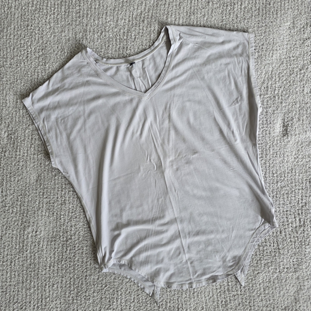 P'tula - The Jaime Tie-up Tee